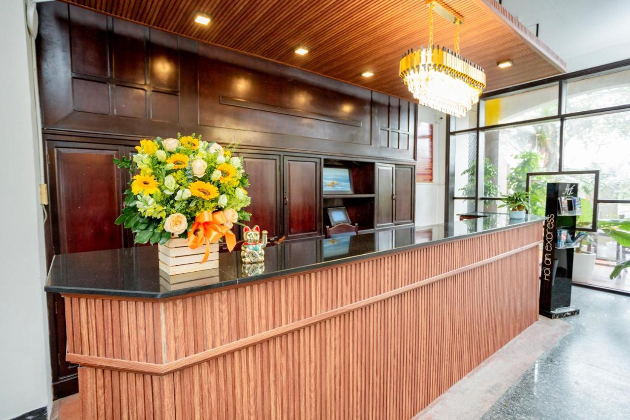 Sea And Sand Hotel Хой Ан Екстериор снимка