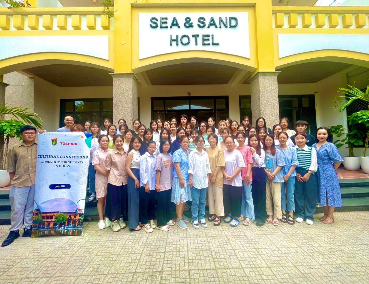 Sea And Sand Hotel Хой Ан Екстериор снимка